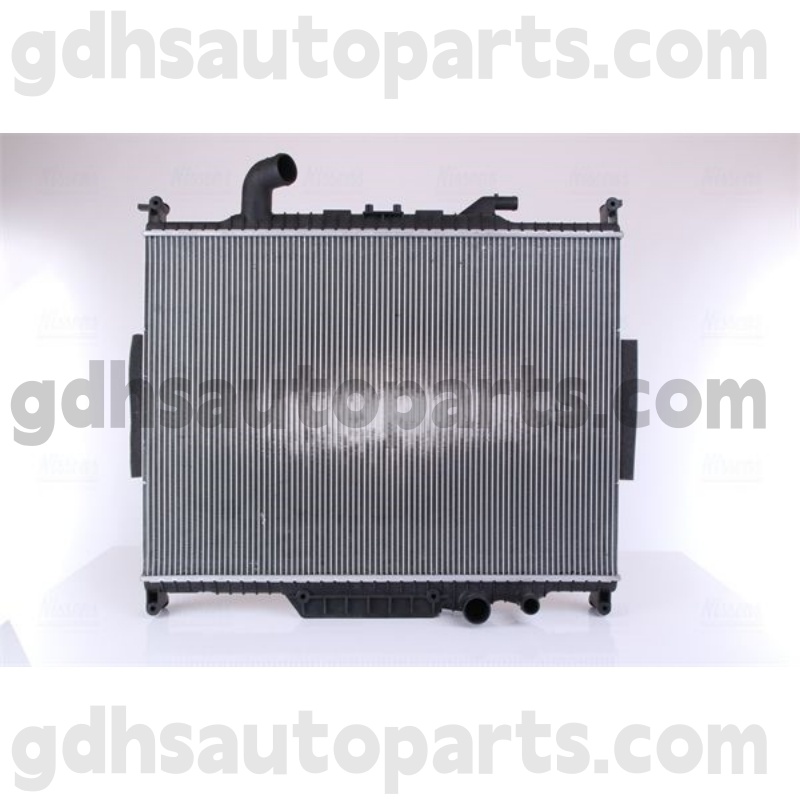 64330 Nissens Radiator для Range Rover OE № LR022741